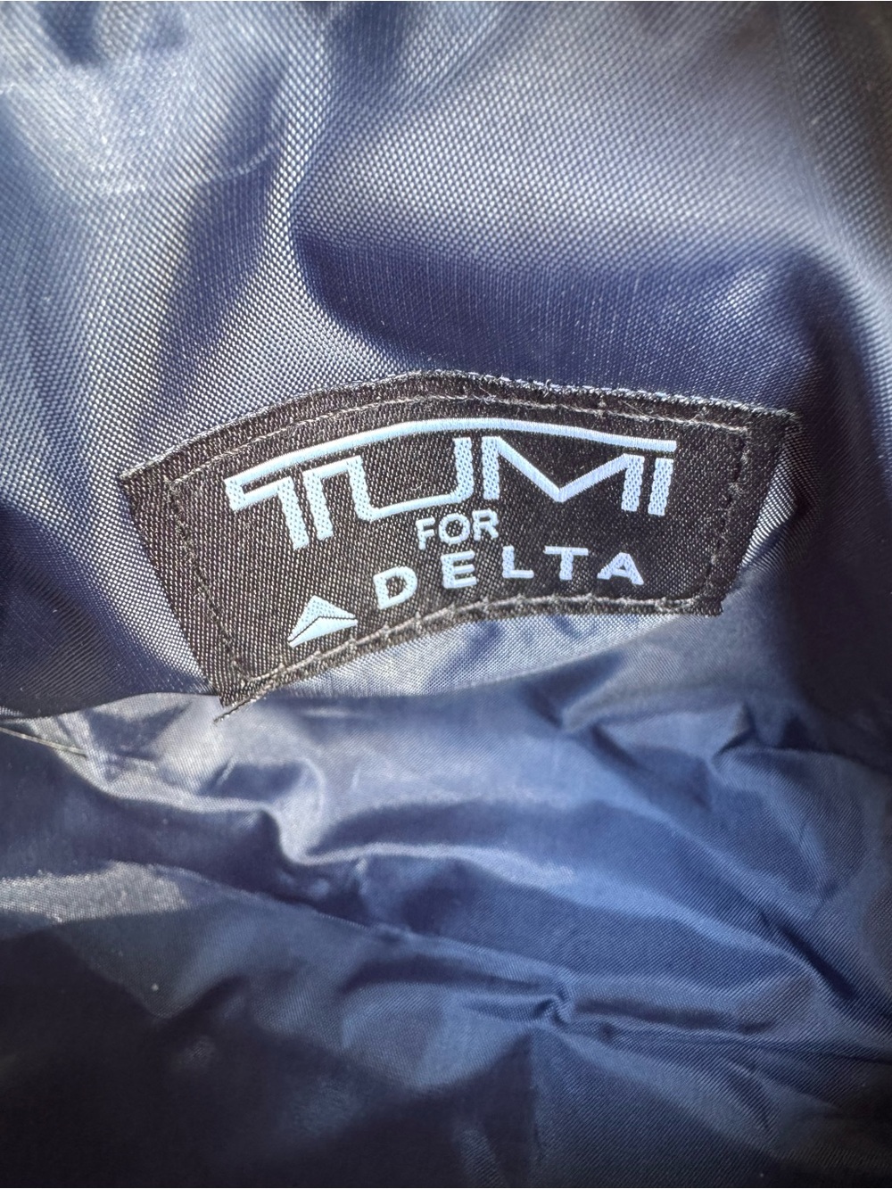 Tumi Black Men's Toiletry Bags Set - Three-Piece Dopp Kit Collection - Picture 9 of 9